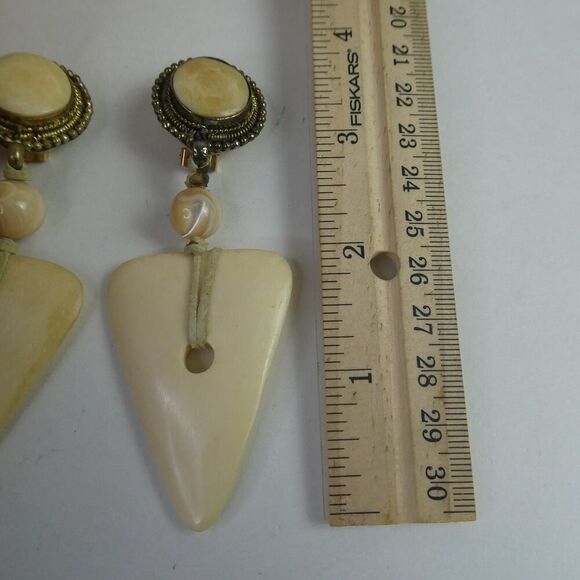 Boho Festival Dangle Non-Pierced Clip On Earrings Triangle Round Scrimshaw Twine - Picture 9 of 10